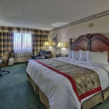 מלון Ramada By Wyndham Albuquerque Midtown מראה חיצוני תמונה
