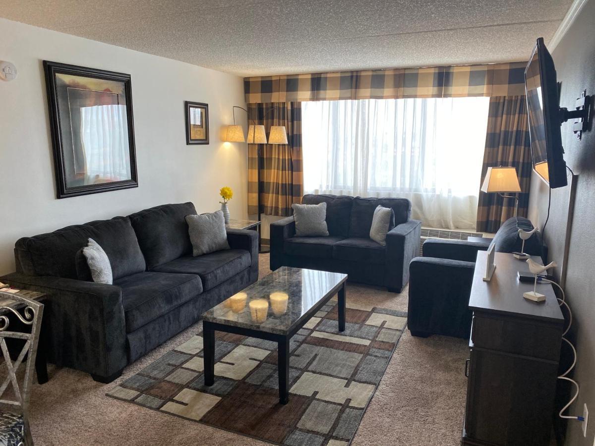 מלון Ramada By Wyndham Albuquerque Midtown מראה חיצוני תמונה
